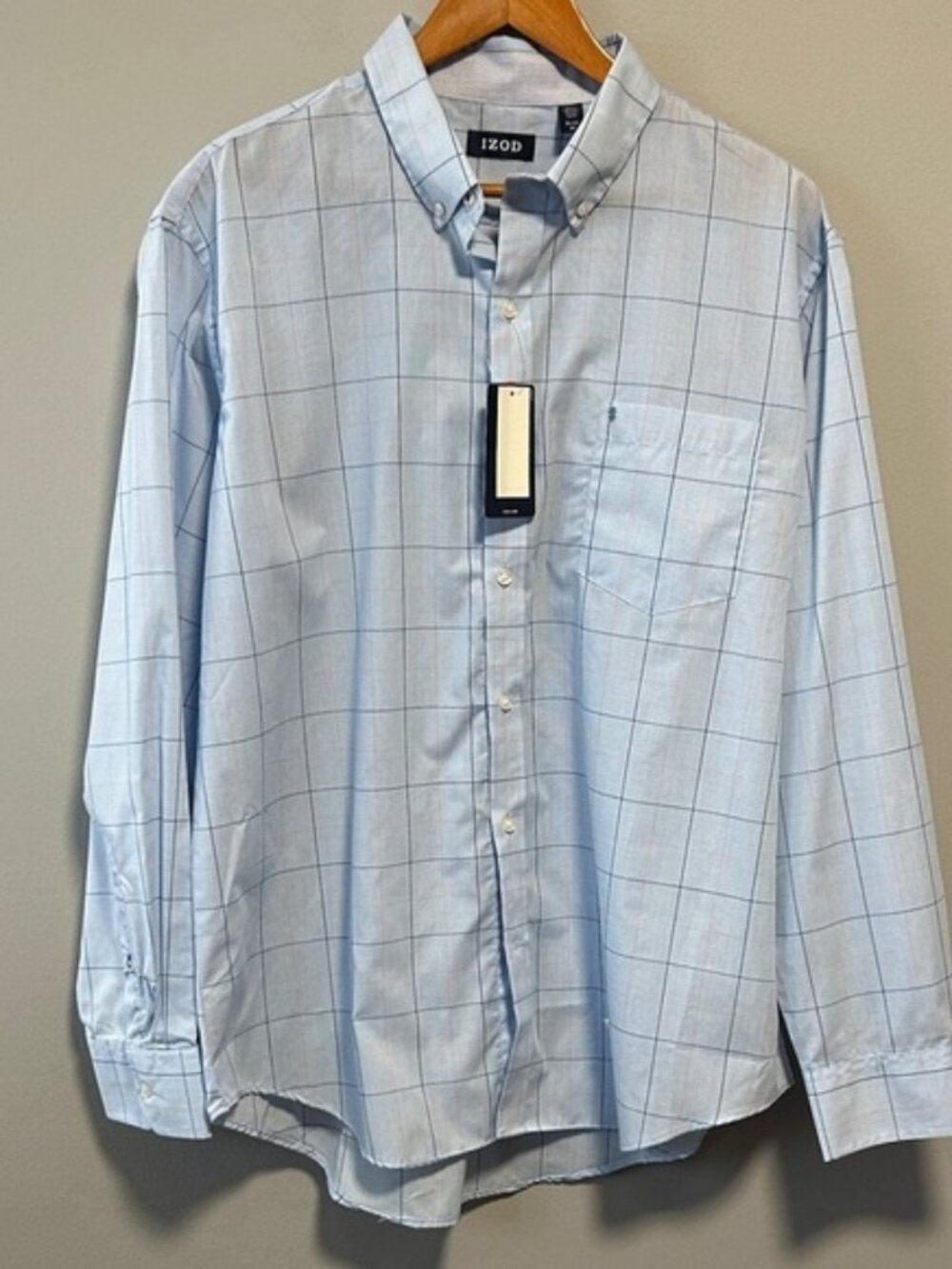 Izod Men’s Plaid Dress Shirt NWT